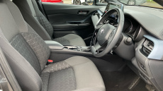 Toyota C-HR 1.8 Hybrid Design 5dr CVT Hybrid Hatchback